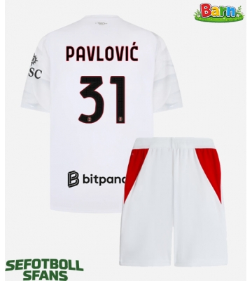 AC Milan Strahinja Pavlovic #31 Bortaställ Barn 2026-27 Kortärmad (+ Korta byxor)